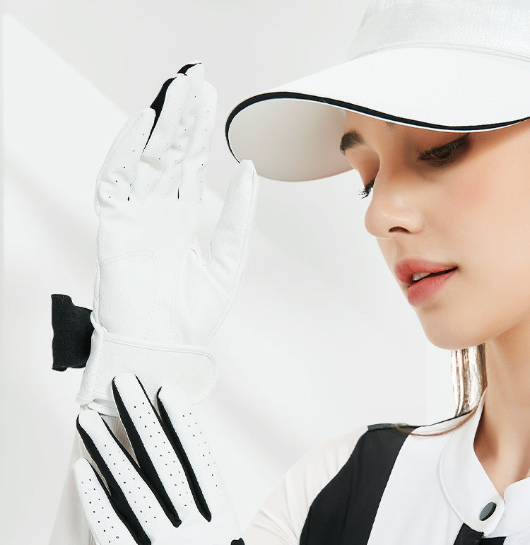 GREEN STAR Ladies Bow & Heart Luxury Golf Gloves Set